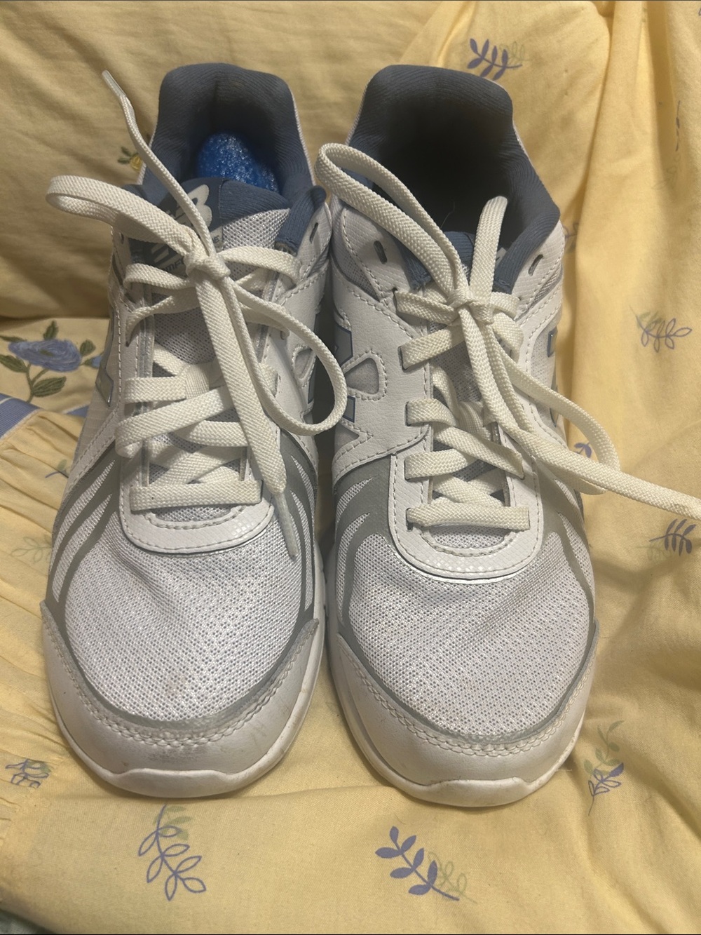 New Balance White and Gray Women's Sneakers